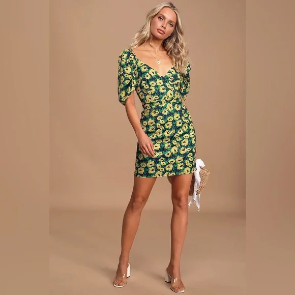 Floral Inclusive Navy Blue Floral Print Puff Sleeve Mini Dress 🌼 - Picture 2 of 7